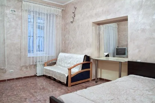 Daire Furmanska 3 Mansarda Lviv